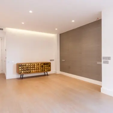Venta de apartamento en planta media en Málaga Centro