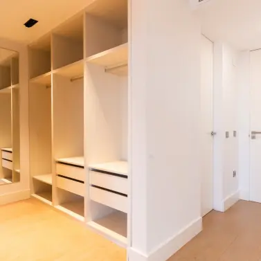 Venta de apartamento en planta media en Málaga Centro