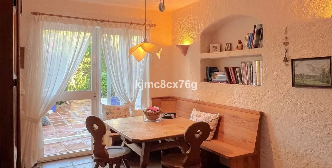 Sale of detached villa in Mijas 33
