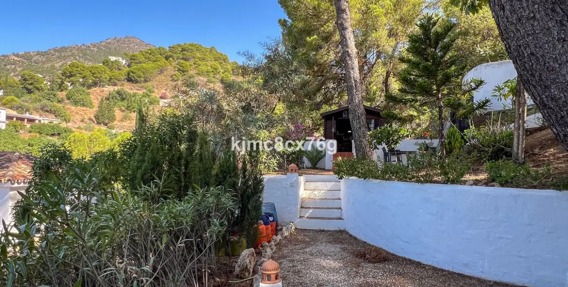 Sale of detached villa in Mijas 43