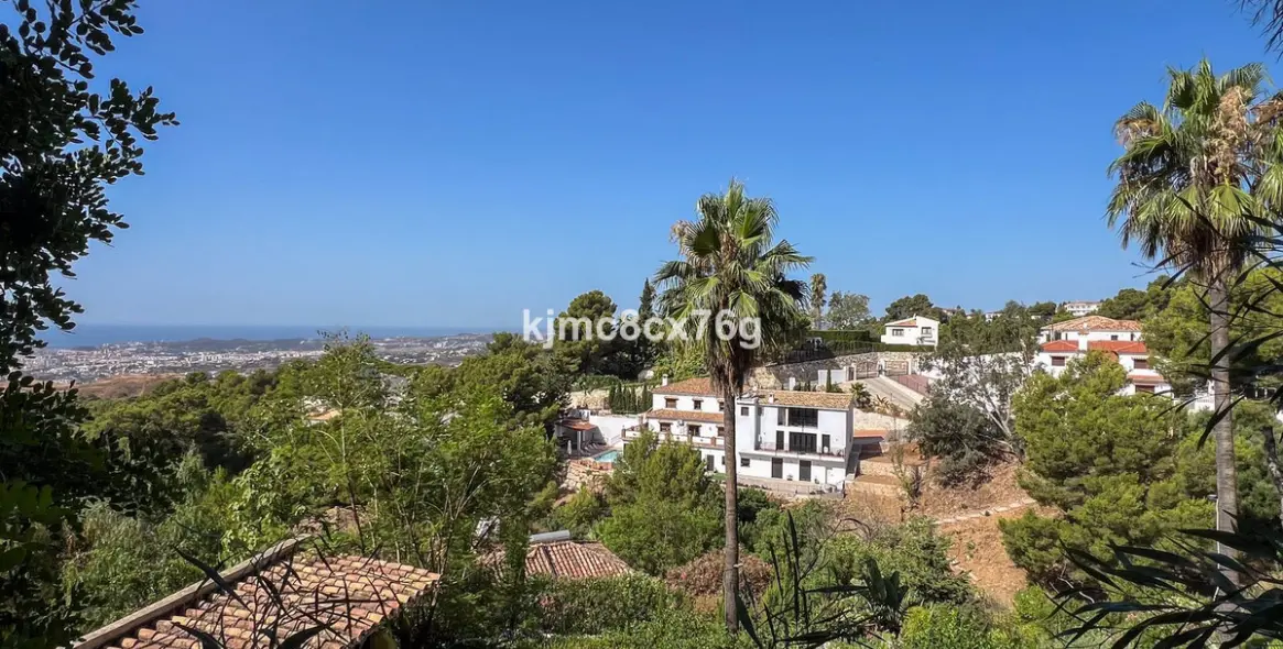 Sale of detached villa in Mijas 48