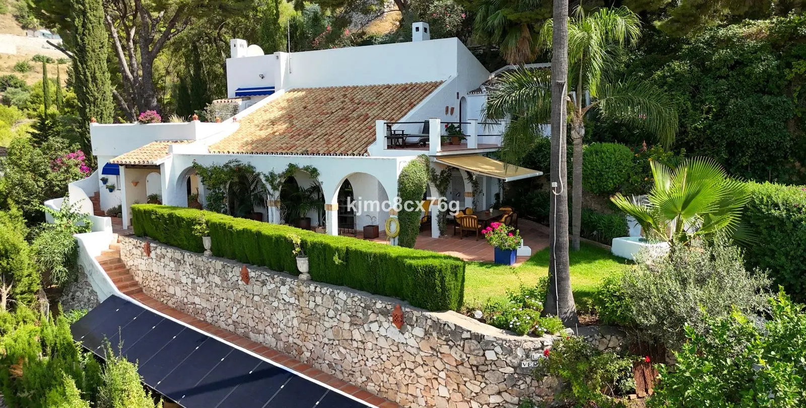 Sale of detached villa in Mijas 1