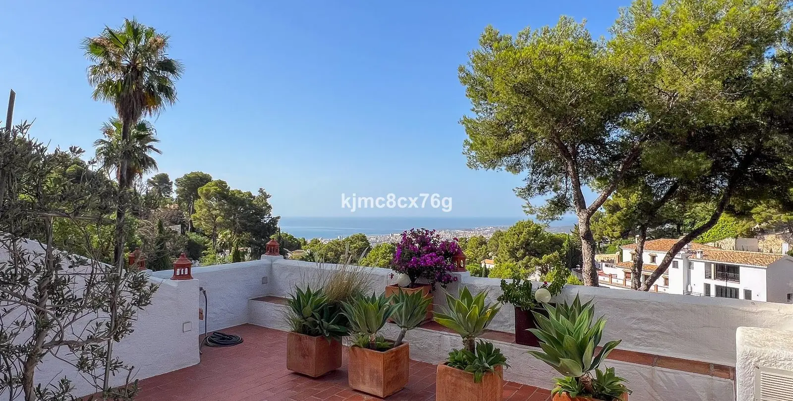Sale of detached villa in Mijas 35