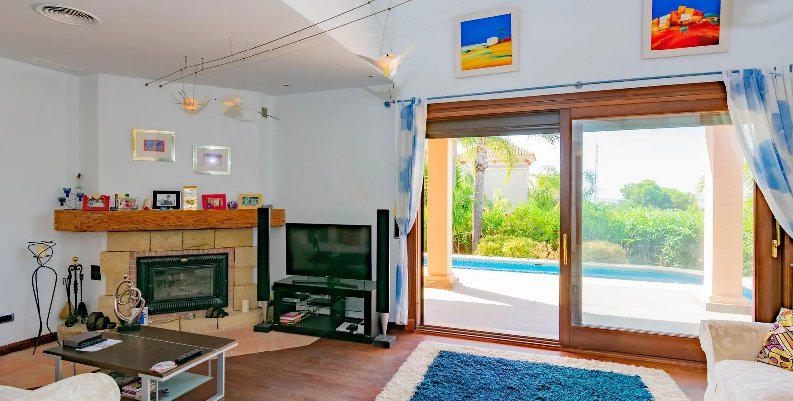 Продажа  отдельно стоящей виллы в Estepona 7