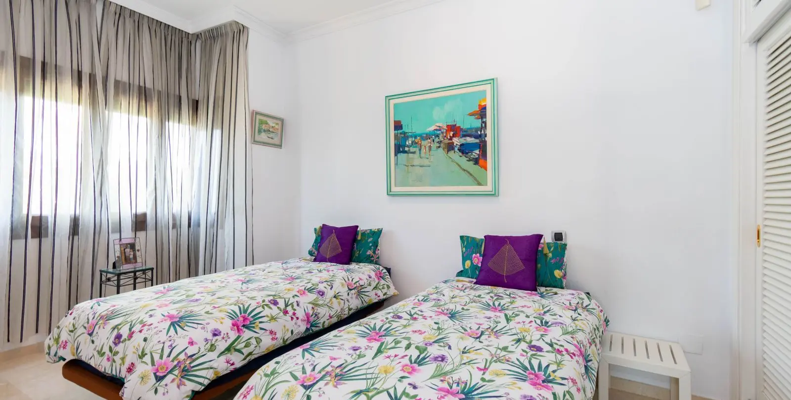 Продажа  отдельно стоящей виллы в Estepona 18