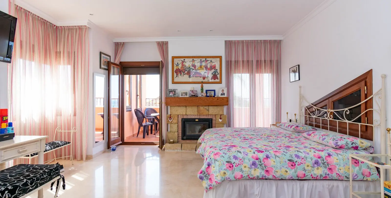 Продажа  отдельно стоящей виллы в Estepona 31