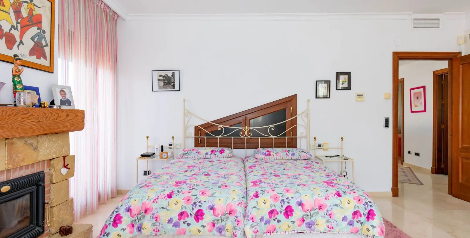 Продажа  отдельно стоящей виллы в Estepona 42