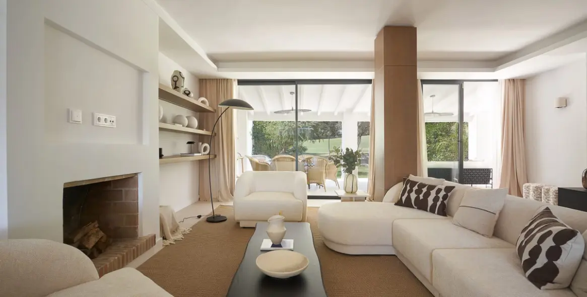Sale of townhouse in Nueva Andalucía 2