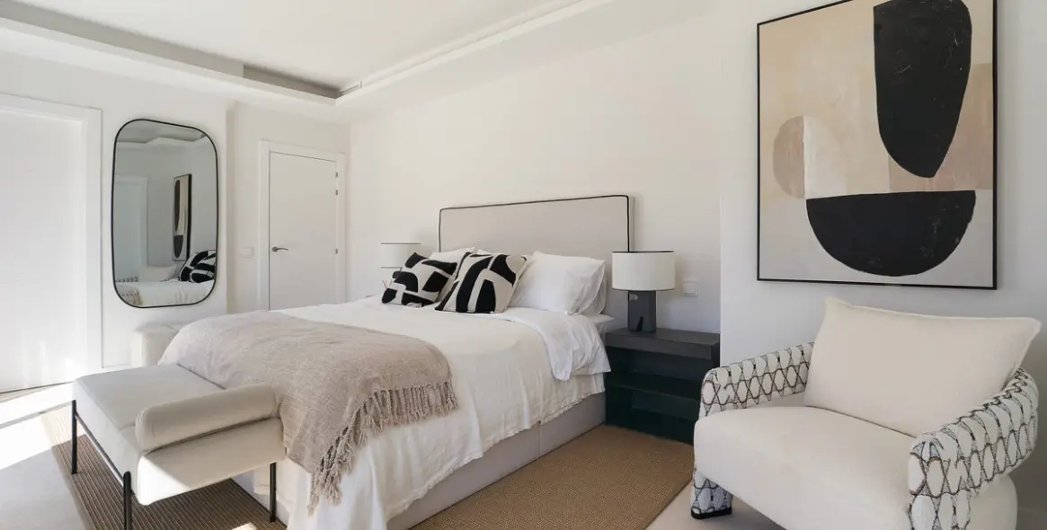 Sale of townhouse in Nueva Andalucía 30