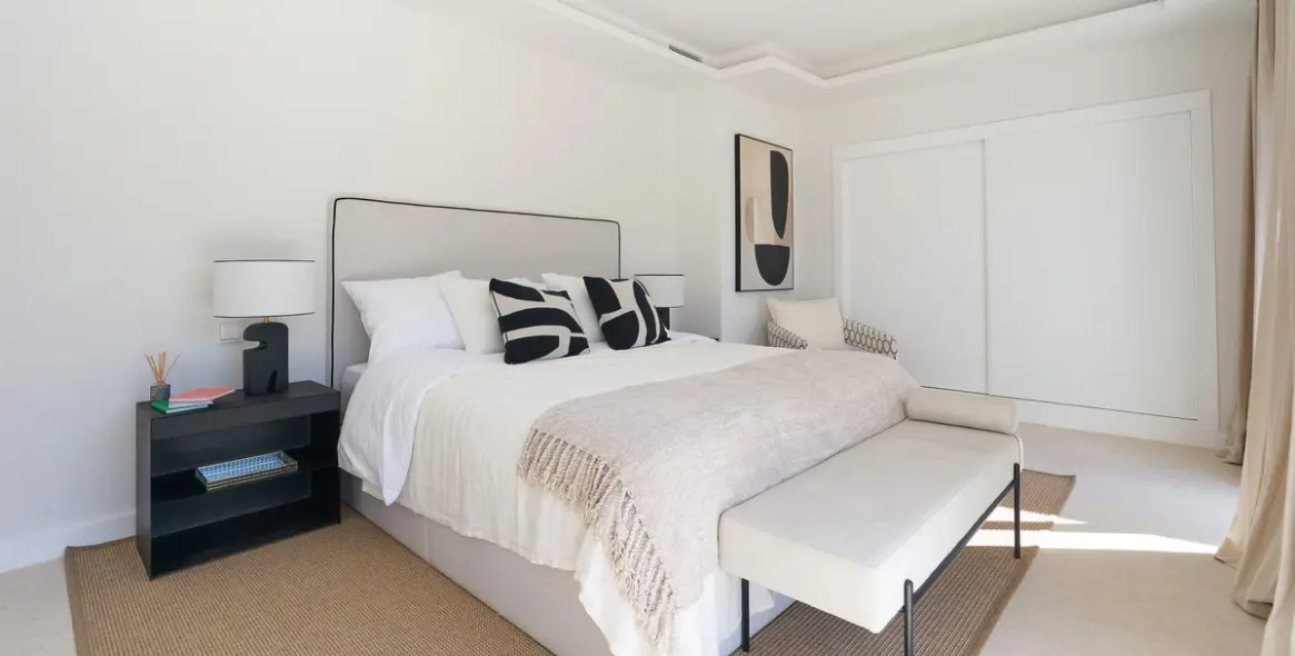 Sale of townhouse in Nueva Andalucía 31