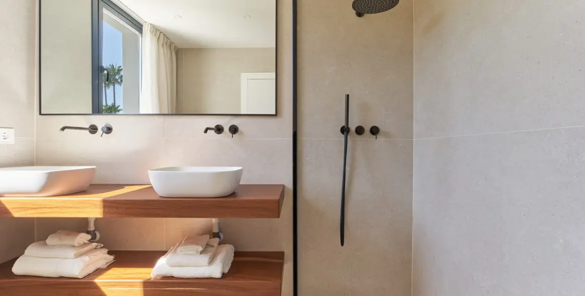 Sale of townhouse in Nueva Andalucía 44