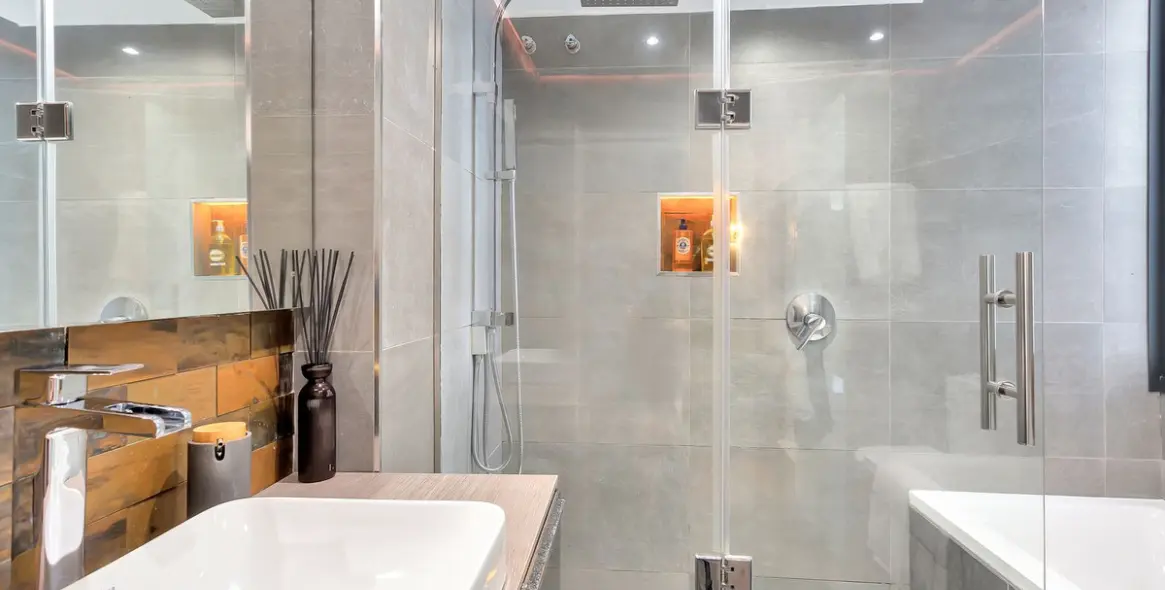 Sale of detached villa in El Rosario 52
