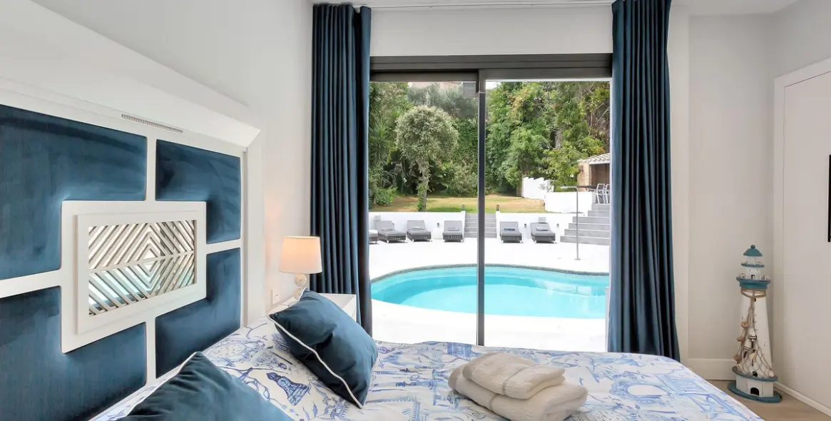 Sale of detached villa in El Rosario 68