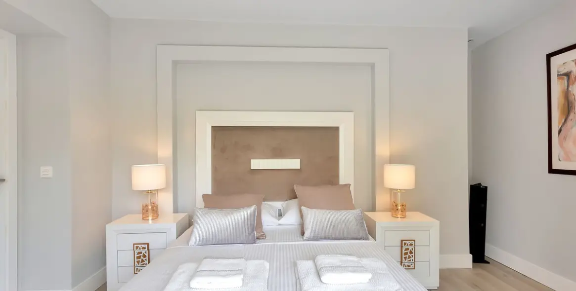 Sale of detached villa in El Rosario 74