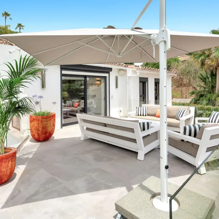 Venta de villa independiente en El Rosario
