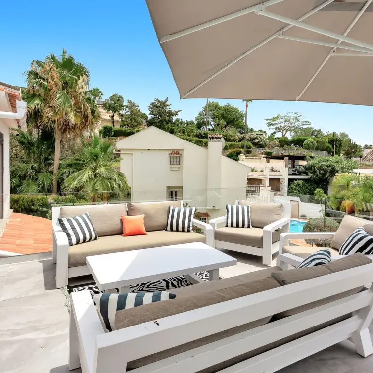 Venta de villa independiente en El Rosario