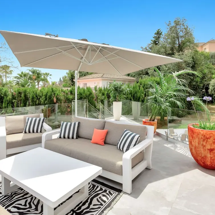 Venta de villa independiente en El Rosario
