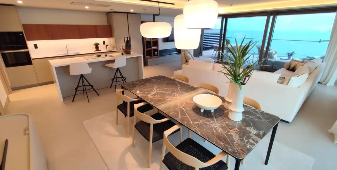 Sale of middle floor apartment in Malaga 20