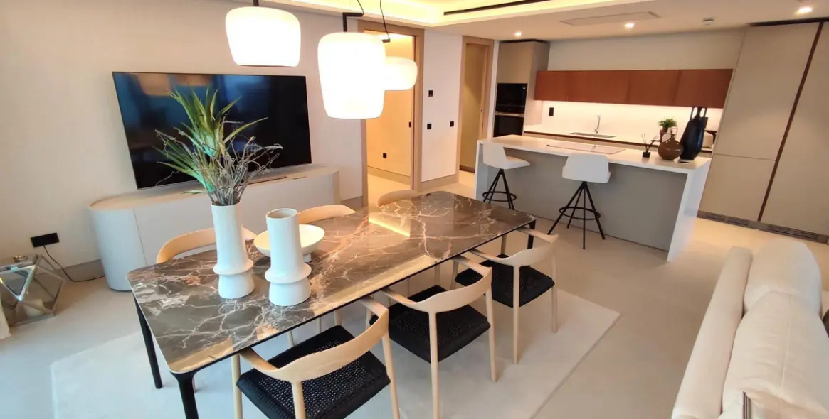 Sale of middle floor apartment in Malaga 21