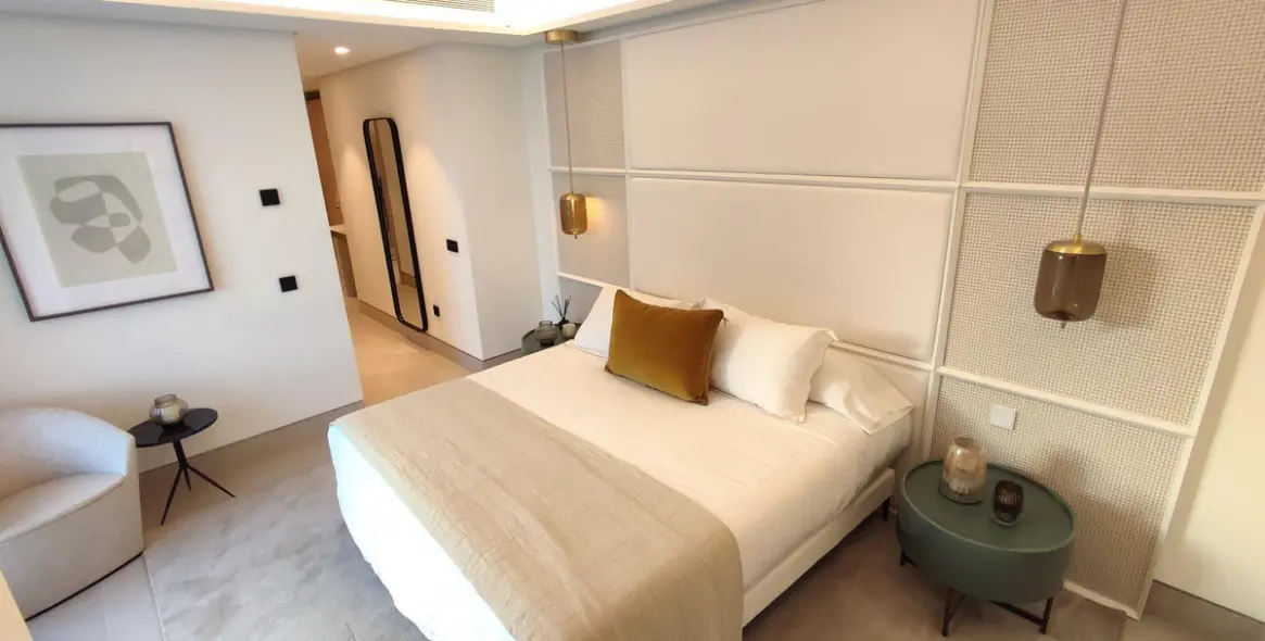 Sale of middle floor apartment in Malaga 31