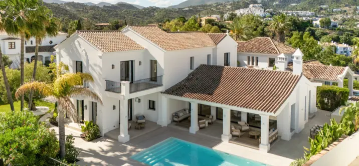 Sale of detached villa in Benahavís 0