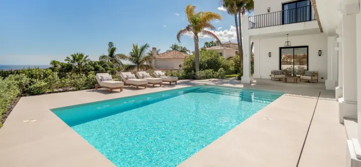 Sale of detached villa in Benahavís 2