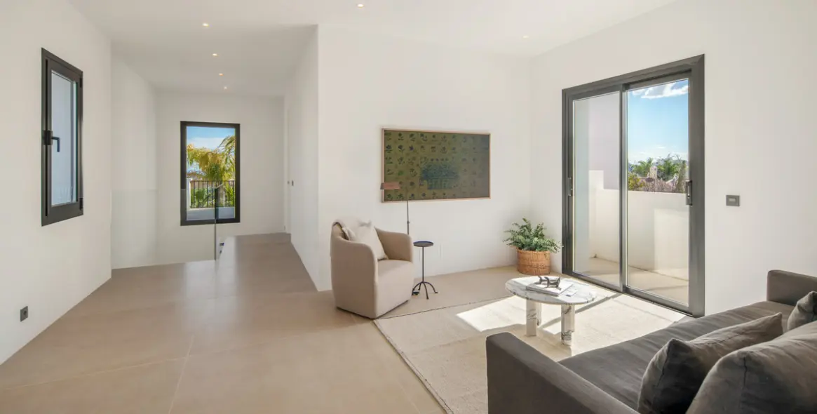 Sale of detached villa in Benahavís 44