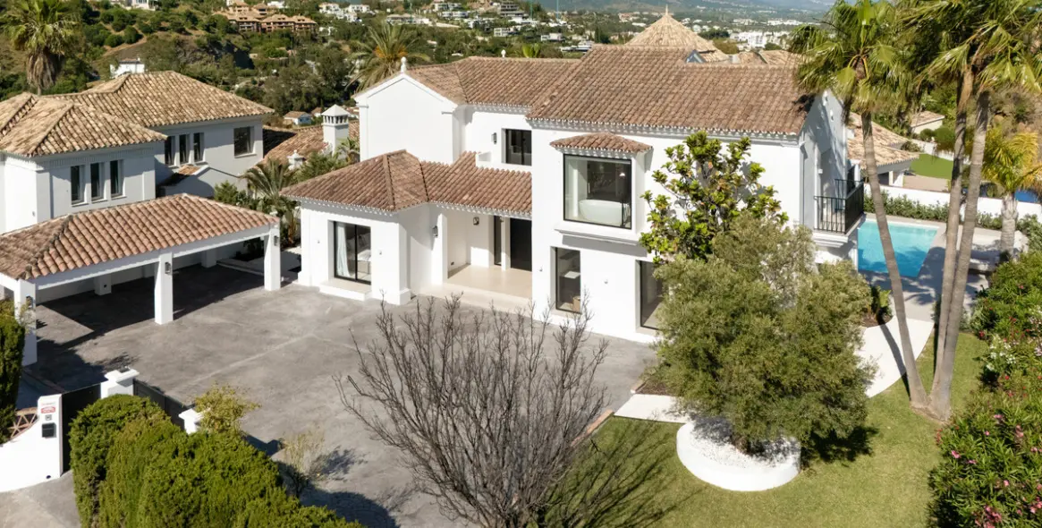 Sale of detached villa in Benahavís 64