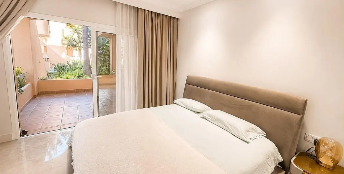 Short-term rent of ground floor apartment in San Pedro de Alcántara 10