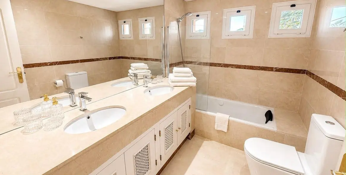 Short-term rent of ground floor apartment in San Pedro de Alcántara 14