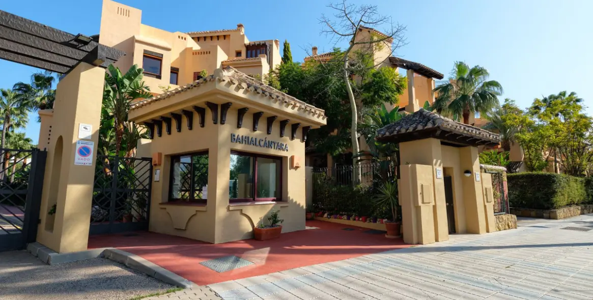 Short-term rent of ground floor apartment in San Pedro de Alcántara 36