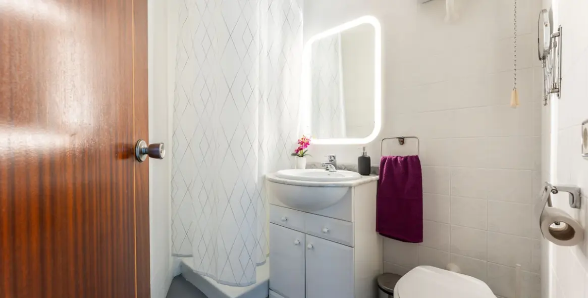 Venta de apartamento en planta media en Málaga Centro 16