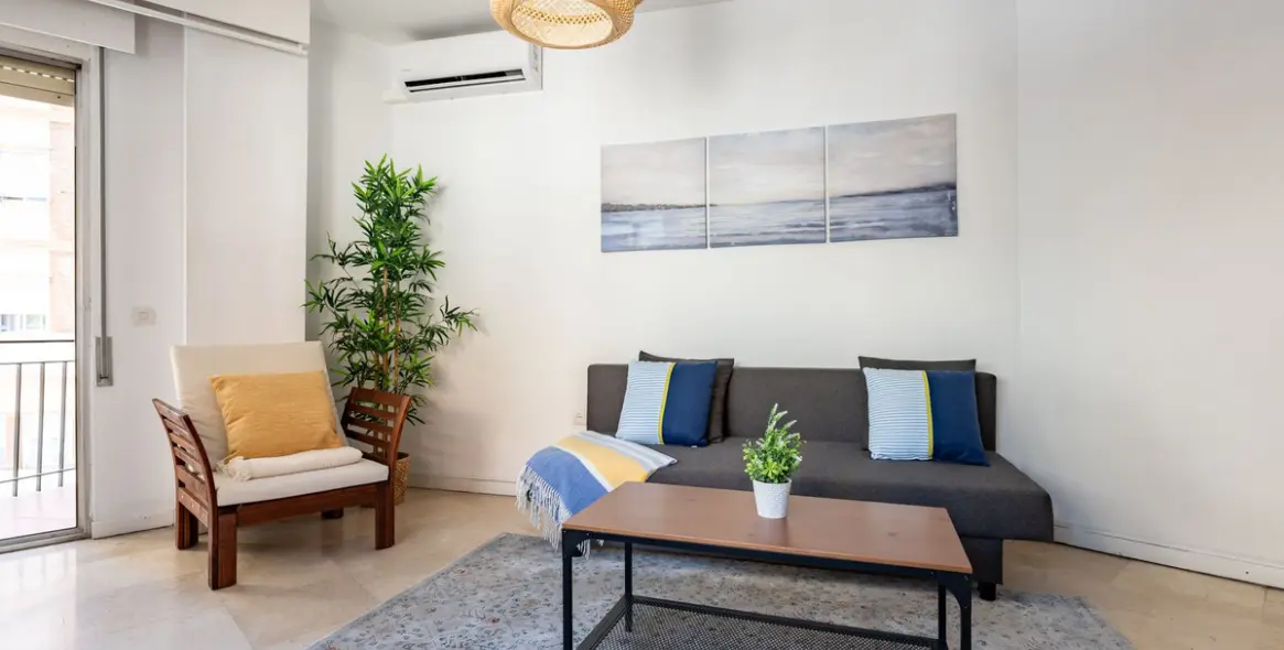 Venta de apartamento en planta media en Málaga Centro 19