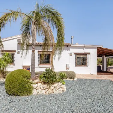 Venta de villa independiente en Coín