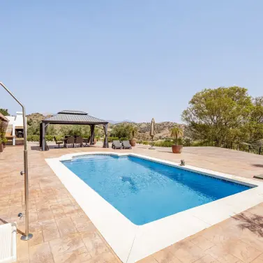 Venta de villa independiente en Coín