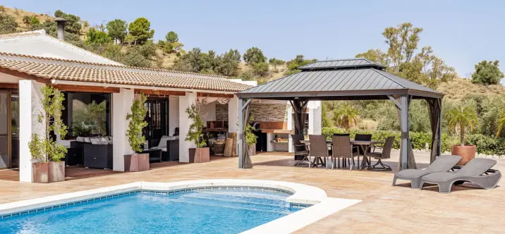 Venta de villa independiente en Coín 4