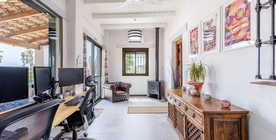 Venta de villa independiente en Coín 16