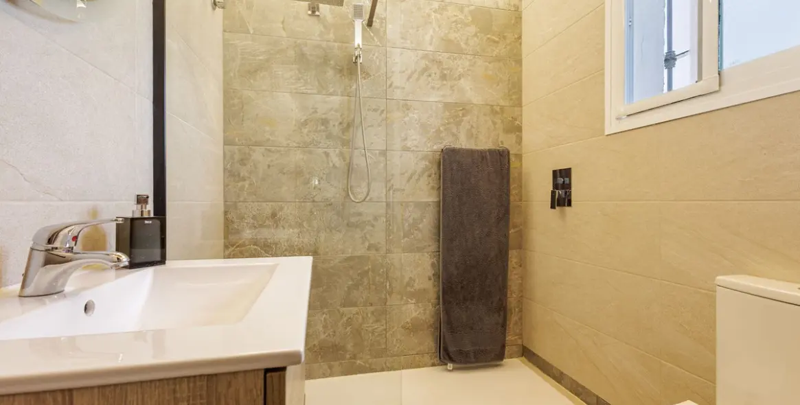 Venta de villa independiente en Coín 22