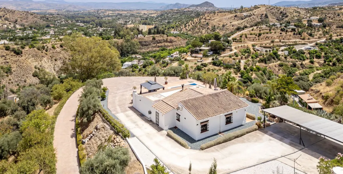 Venta de villa independiente en Coín 36