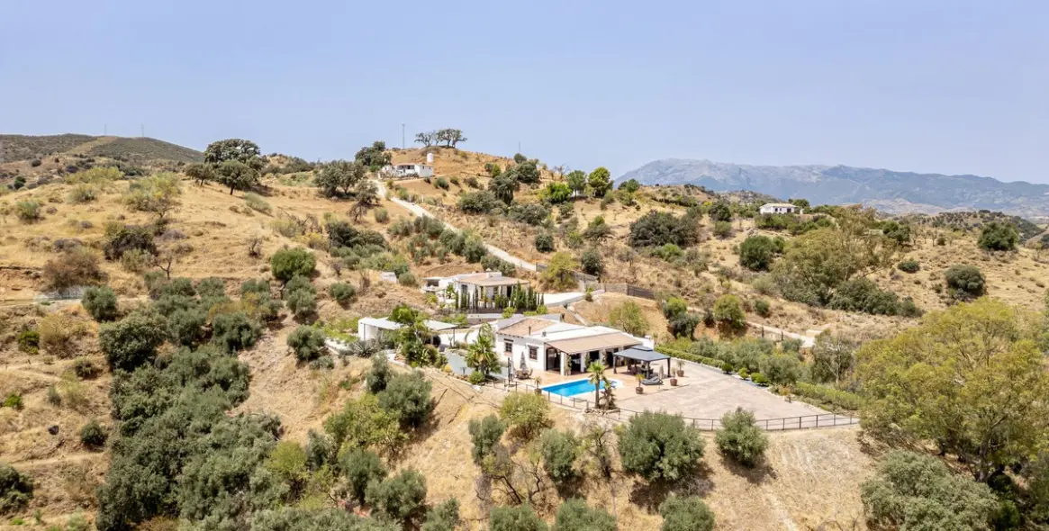 Venta de villa independiente en Coín 38