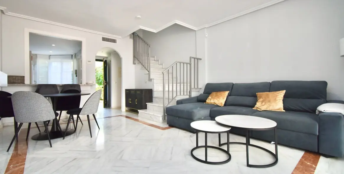 Venta de hostal en Mijas 1