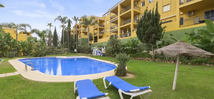 Venta de apartamento en planta media en Mijas Costa 0