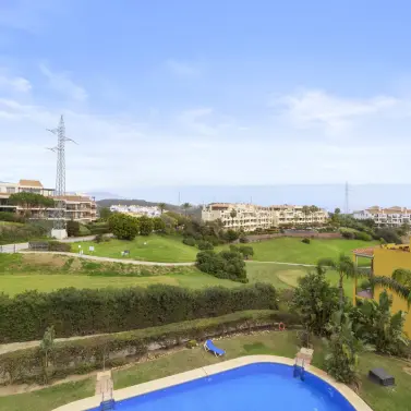 Venta de apartamento en planta media en Mijas Costa
