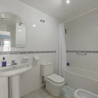 Venta de apartamento en planta media en Mijas Costa