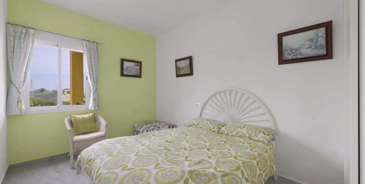 Продажа апартаментов на среднем этаже в Mijas Costa 8