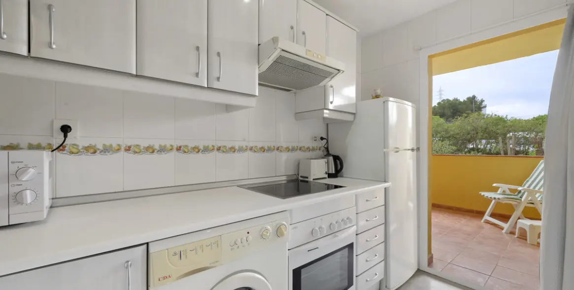 Продажа апартаментов на среднем этаже в Mijas Costa 15