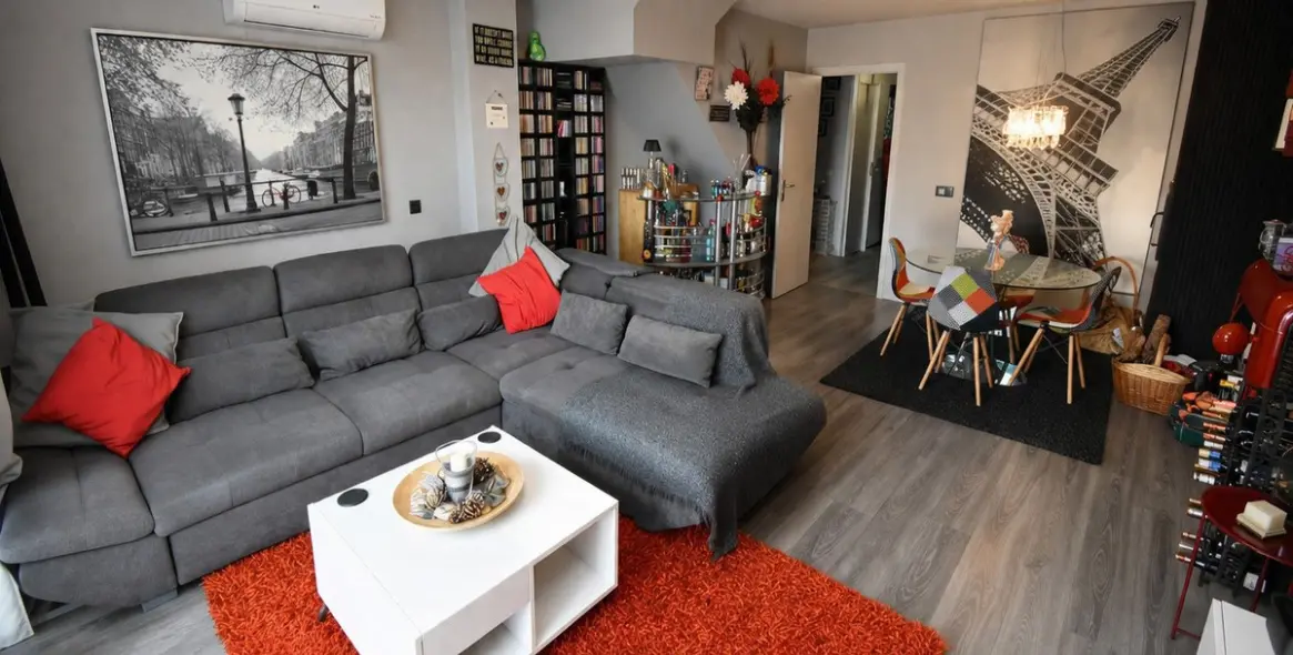 Sale of townhouse in Estepona 2