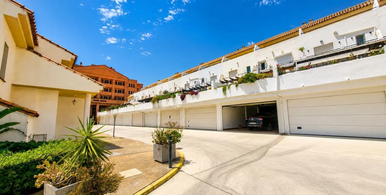 Sale of townhouse in Manilva 18