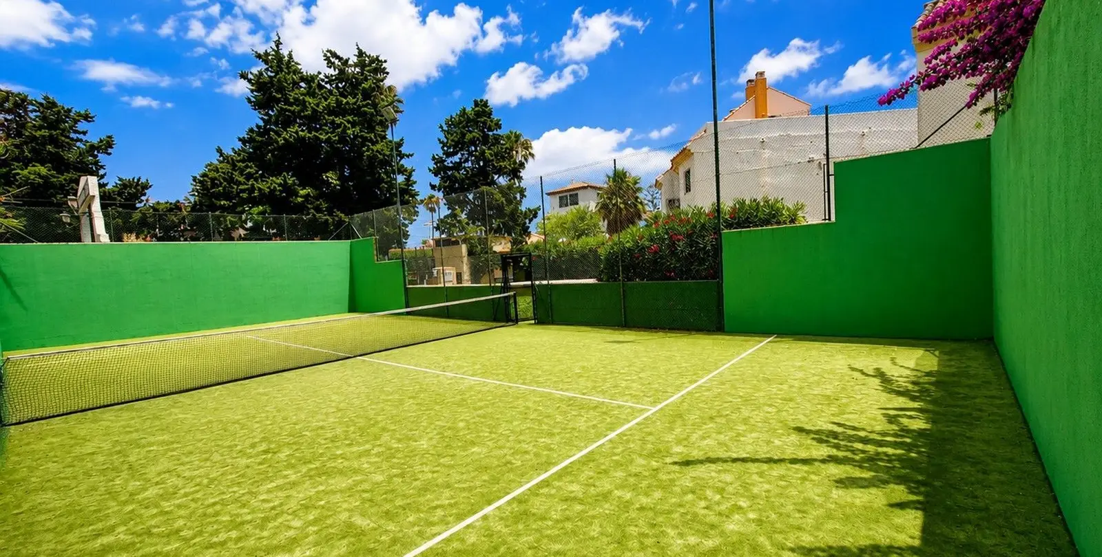 Sale of townhouse in Manilva 19