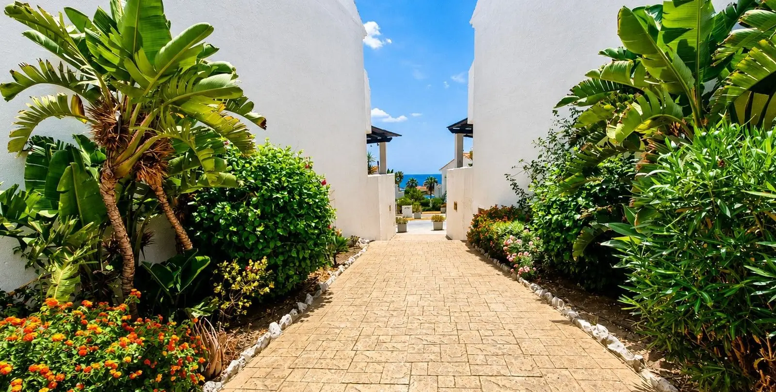 Sale of townhouse in Manilva 20